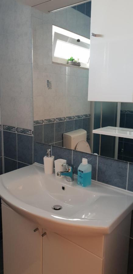 Apartman Antonio Apartment Makarska Exterior photo